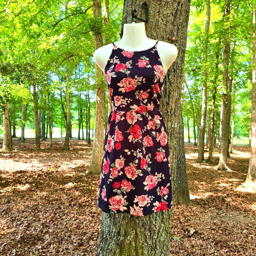 Women's Small C Label Black Floral Mini Dress